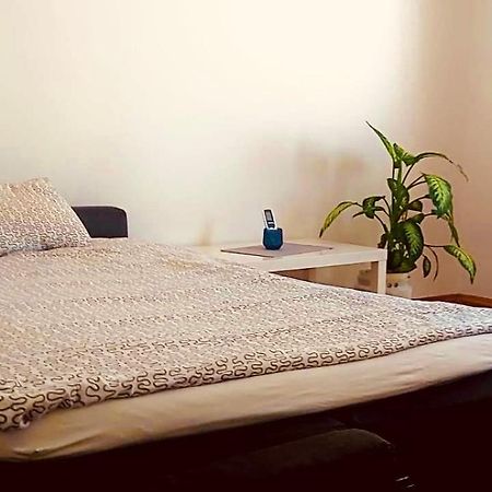 Uma- Urban Mini Apartment Skopje Buitenkant foto